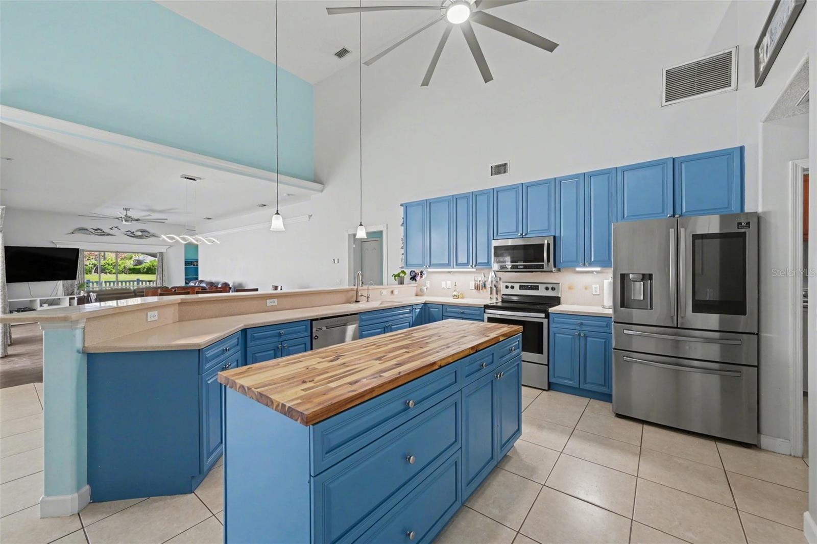 SUNSET LAKES P.U.D PHASE X - Residential