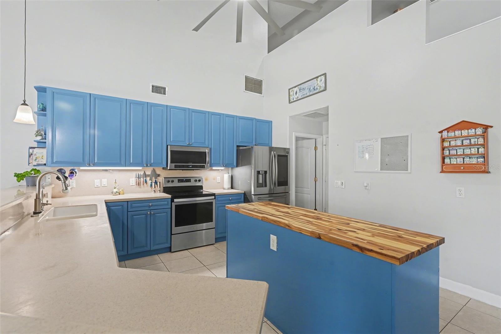 SUNSET LAKES P.U.D PHASE X - Residential