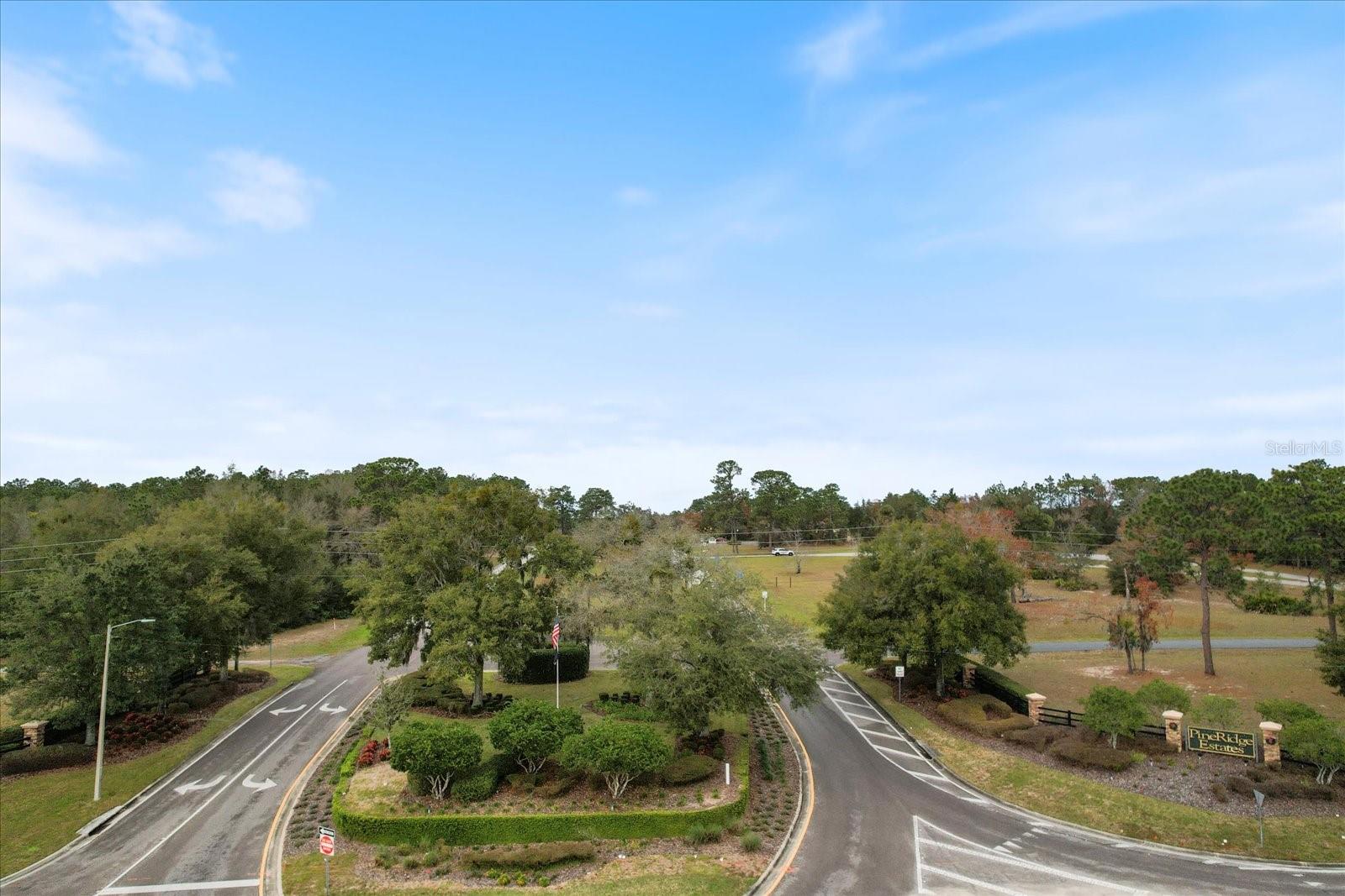 PINE RIDGE UNIT 03 - Residential