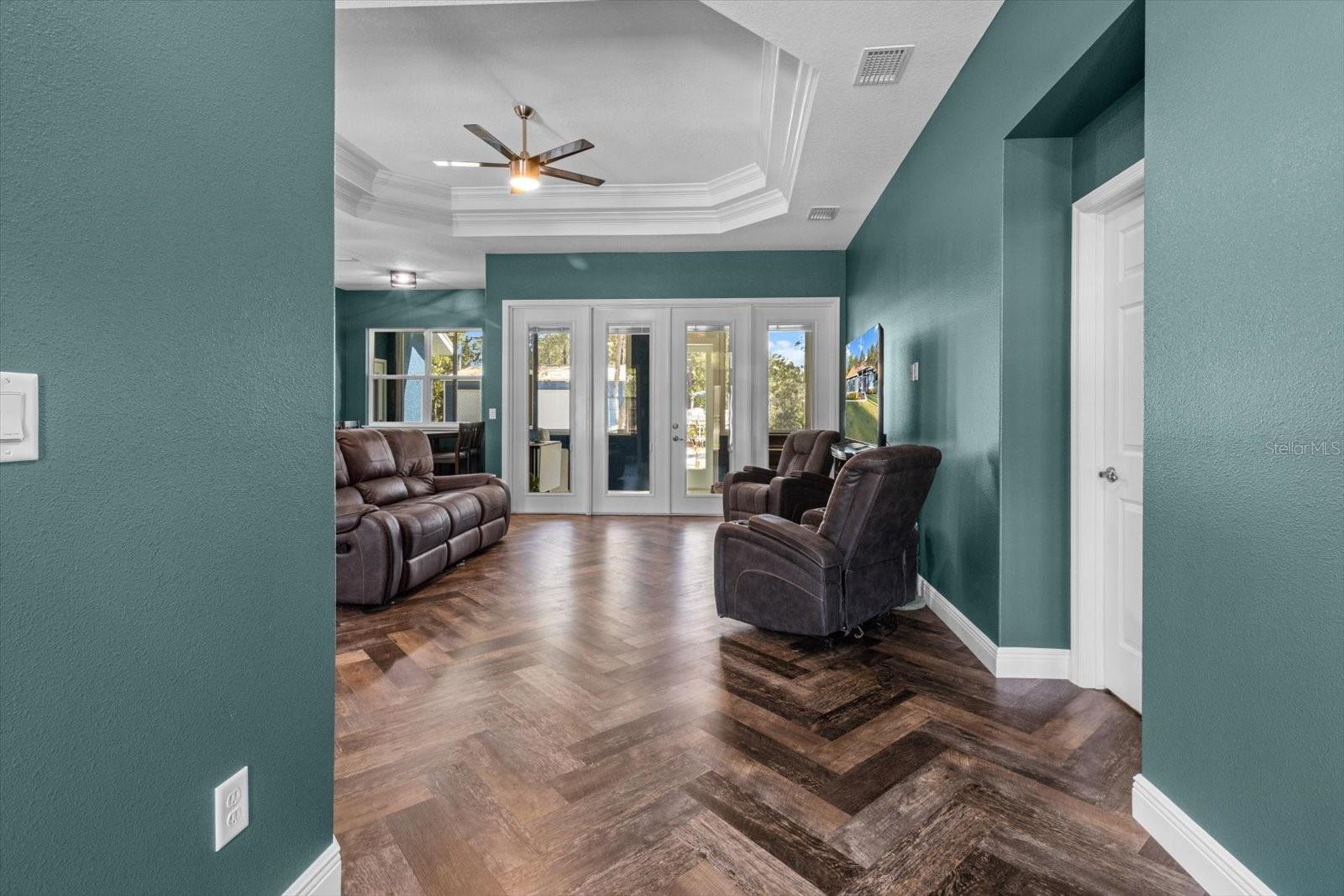 PINE RIDGE UNIT 03 - Residential