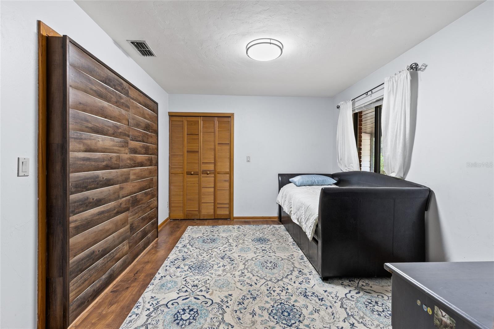 WOODLANDS SUB THE - Residential