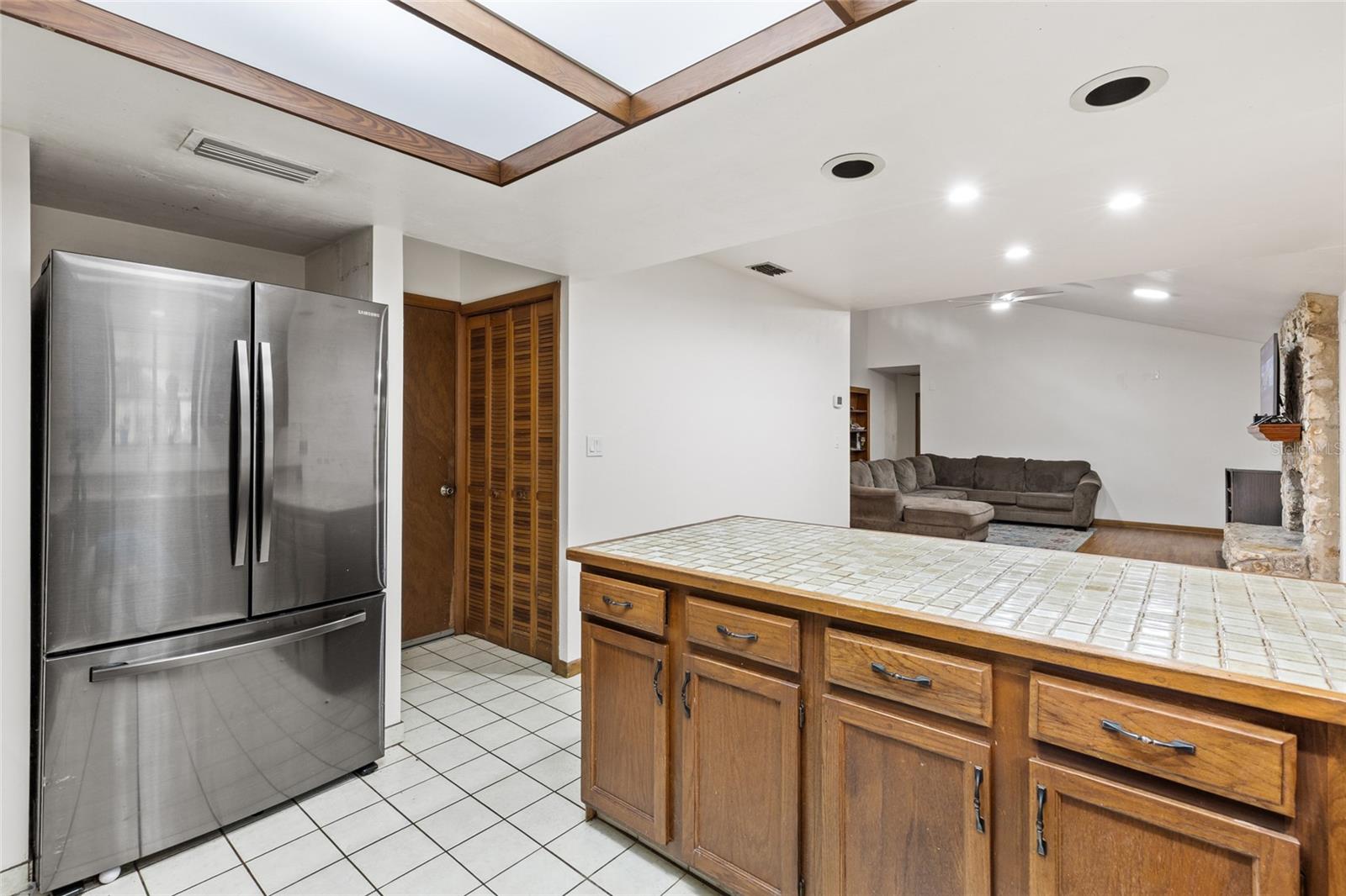 WOODLANDS SUB THE - Residential