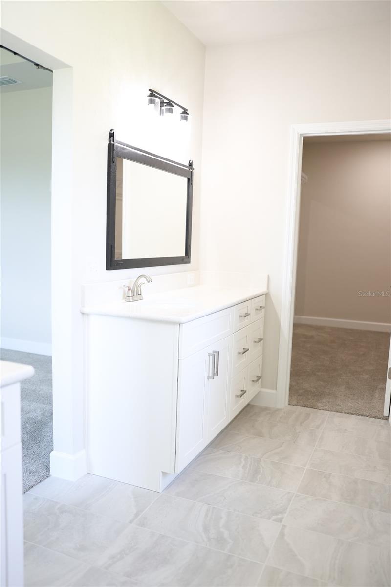 COUNTRYWAY OF NEWBERRY PH IV PB 37 PG 78 - Residential