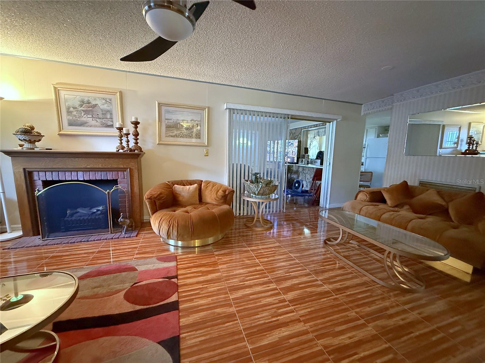 3032 PINDER COURT