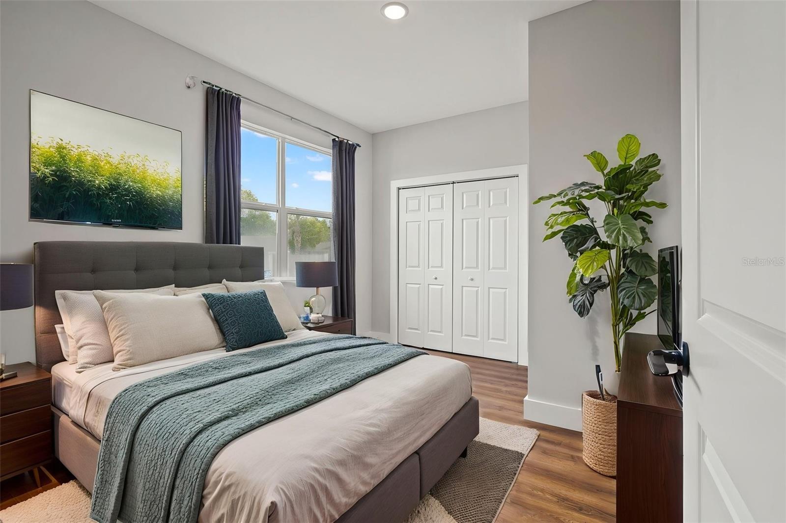 FOREST HILLS EAST - Residential