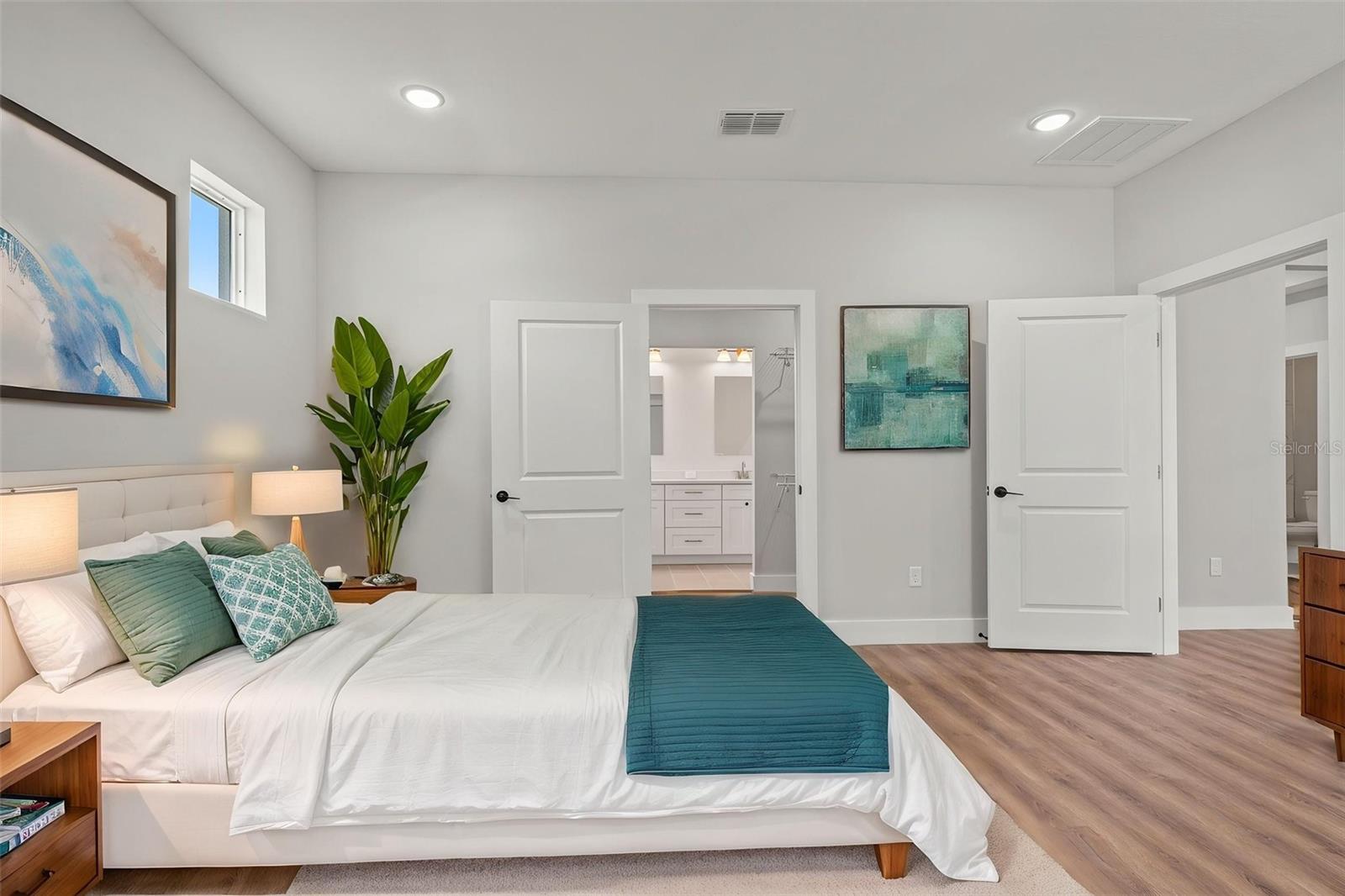 FOREST HILLS EAST - Residential