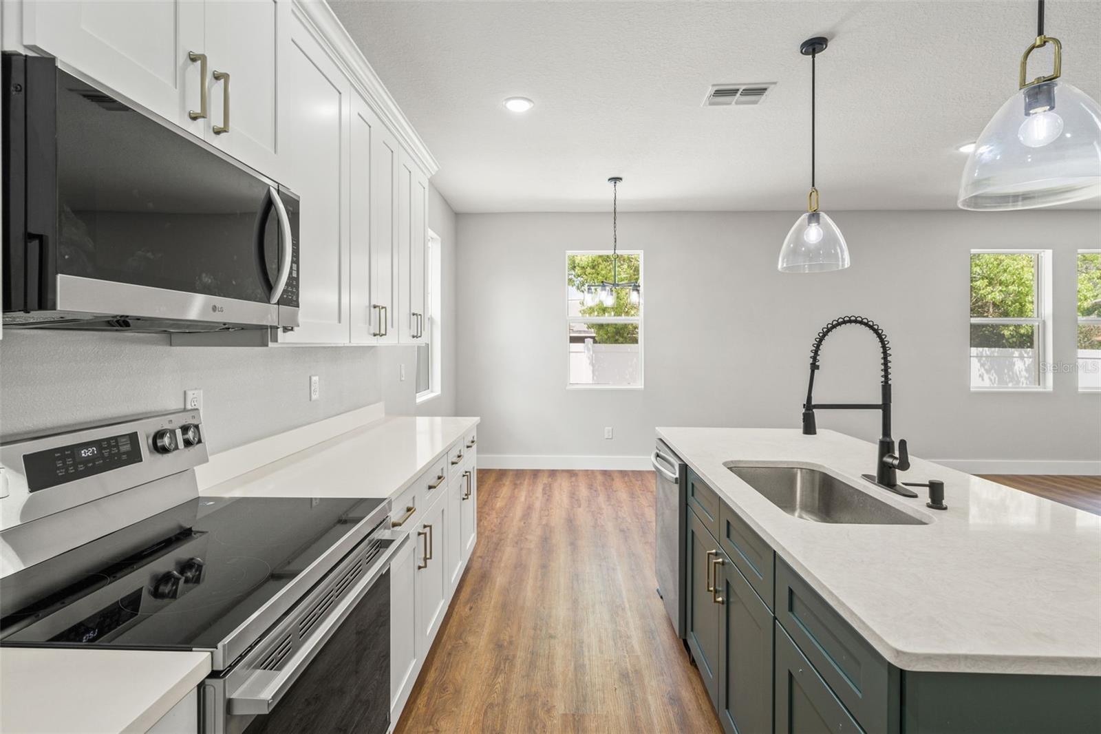 FOREST HILLS EAST - Residential