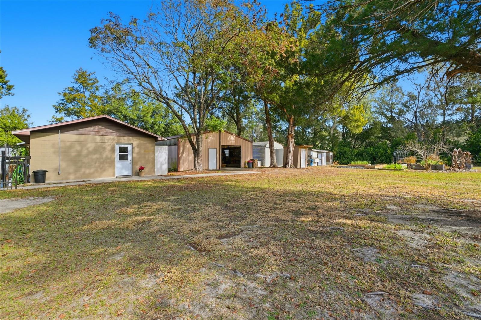 ACREAGE & UNREC - Residential