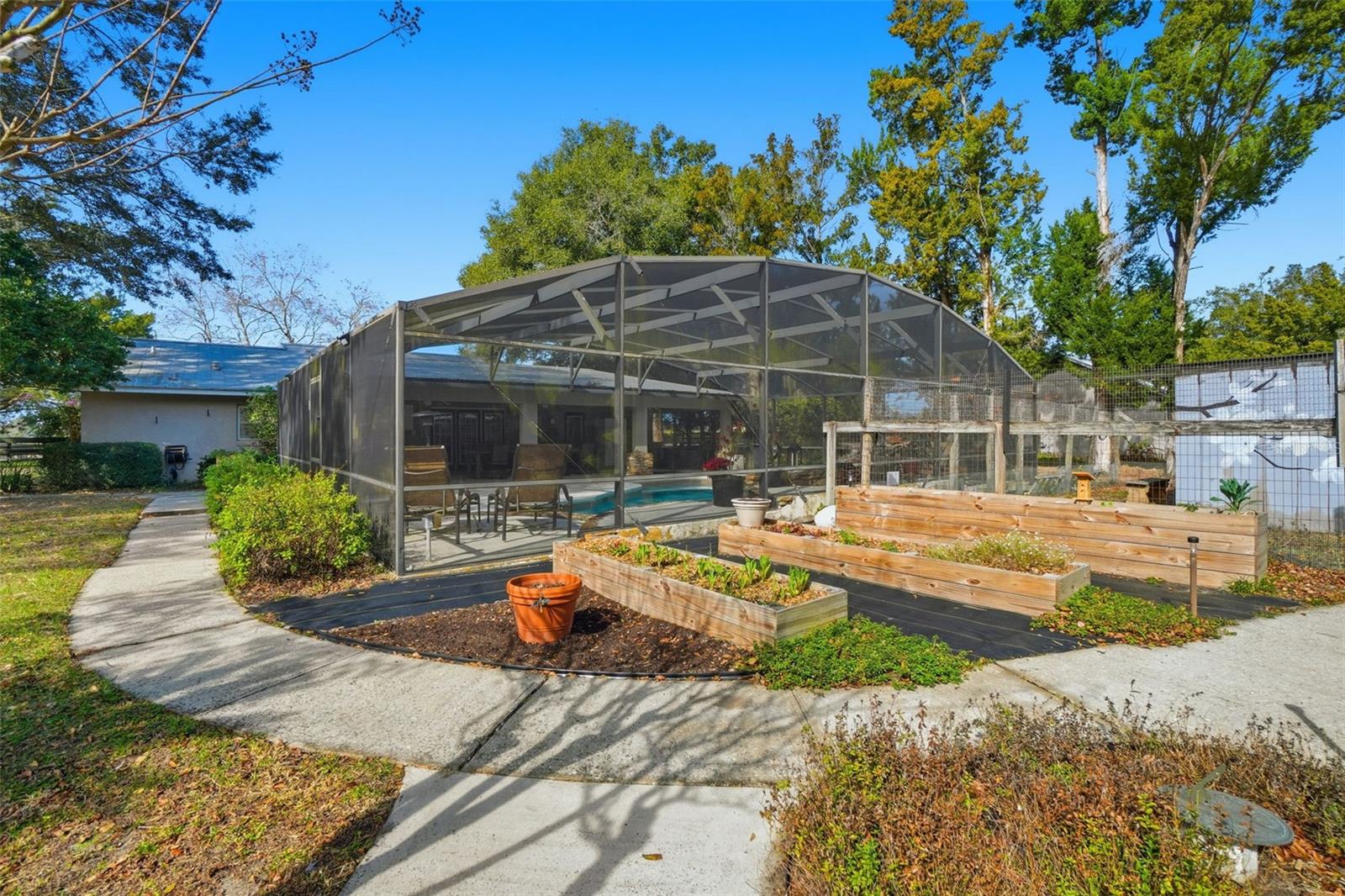 ACREAGE & UNREC - Residential