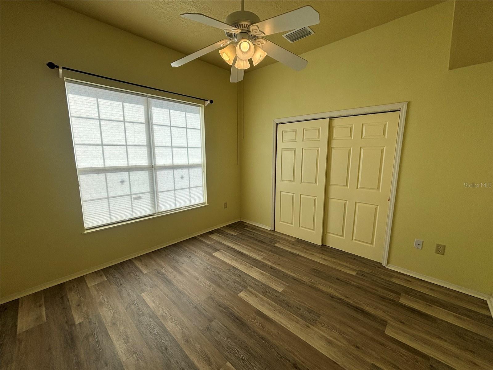 MARION OAKS UN 05 - Residential Lease