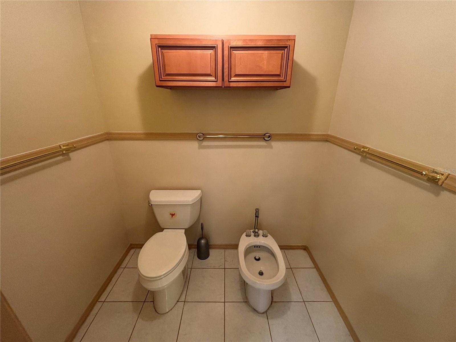 MARION OAKS UN 05 - Residential Lease