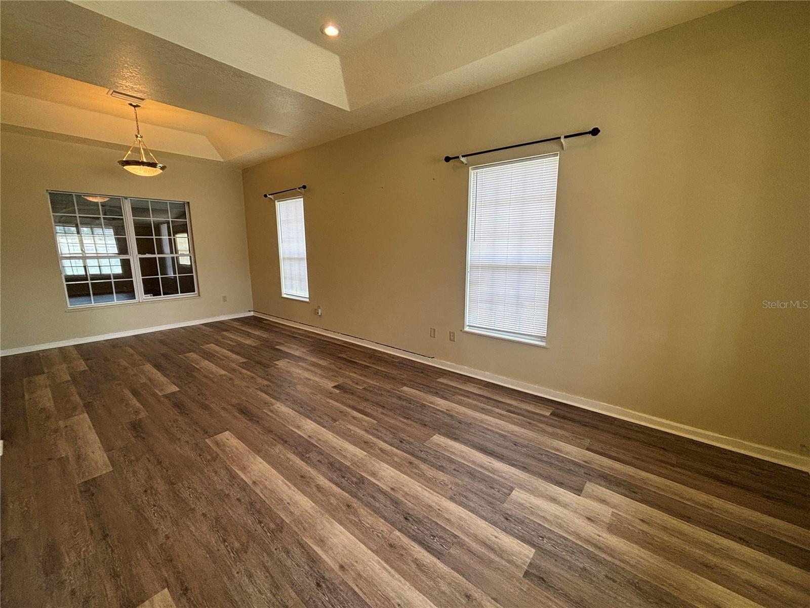 MARION OAKS UN 05 - Residential Lease