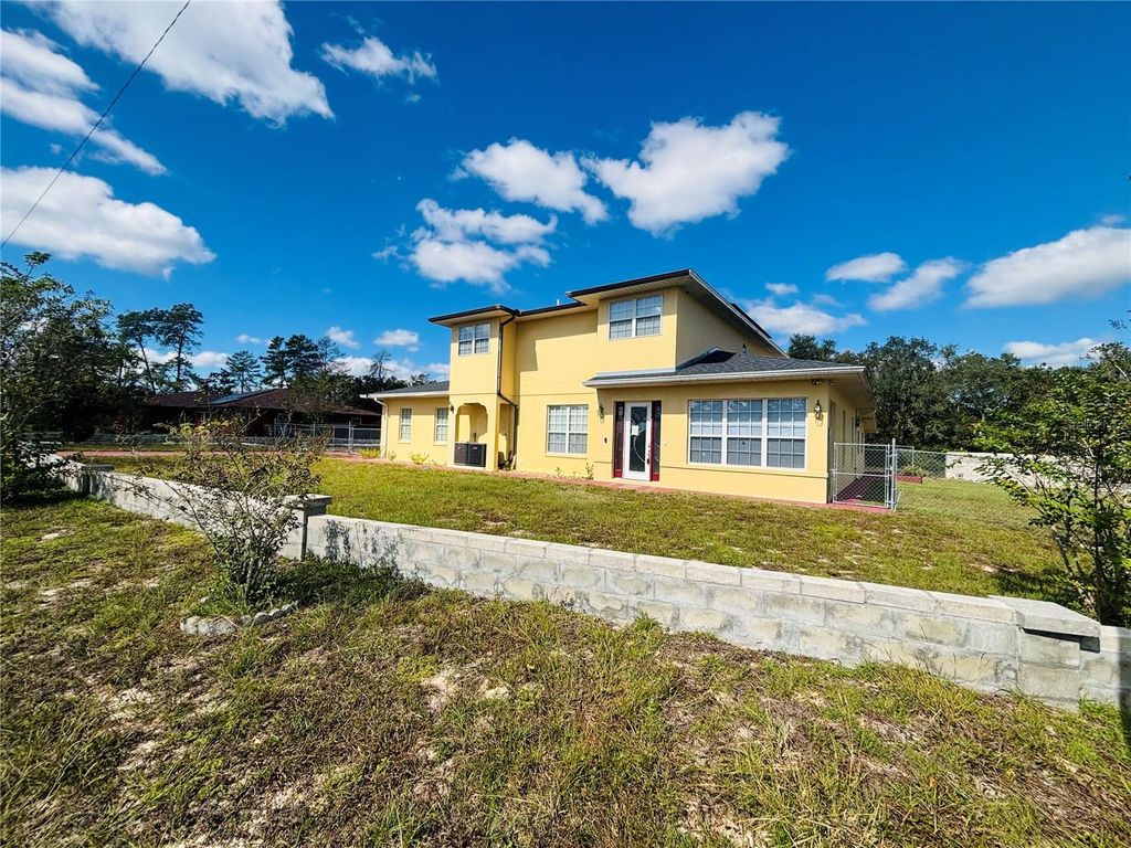 Photo of 536 Marion Oaks Golf Road, Ocala, FL 34473 (MLS # OM712502)