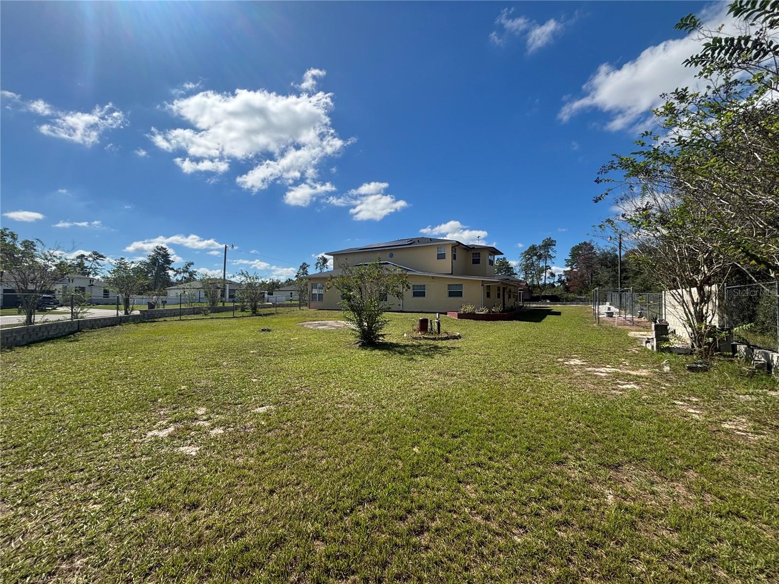 MARION OAKS UN 05 - Residential Lease