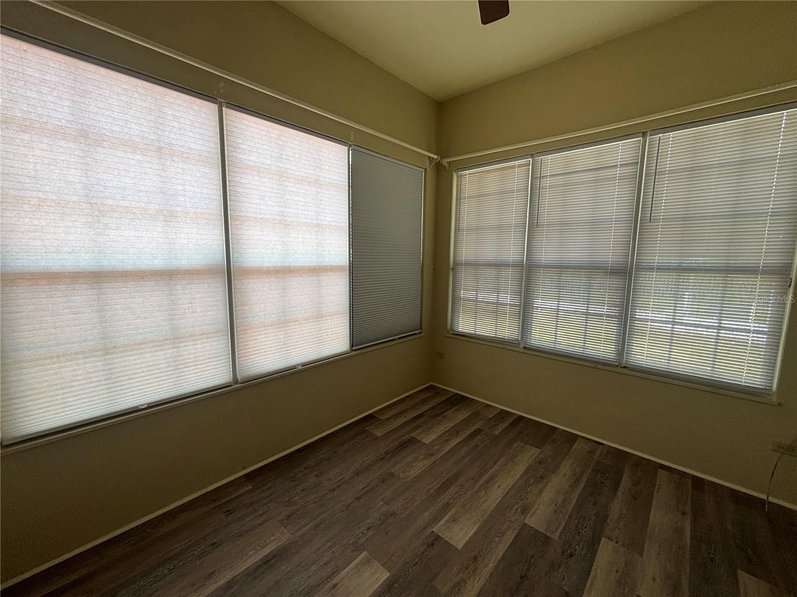 MARION OAKS UN 05 - Residential Lease