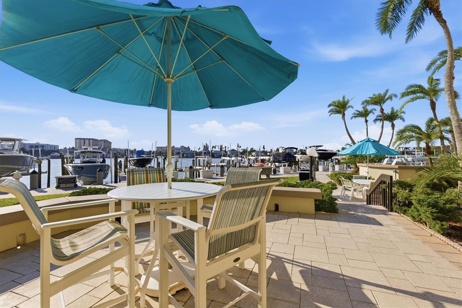 ISLAND WALK CONDO - Residential