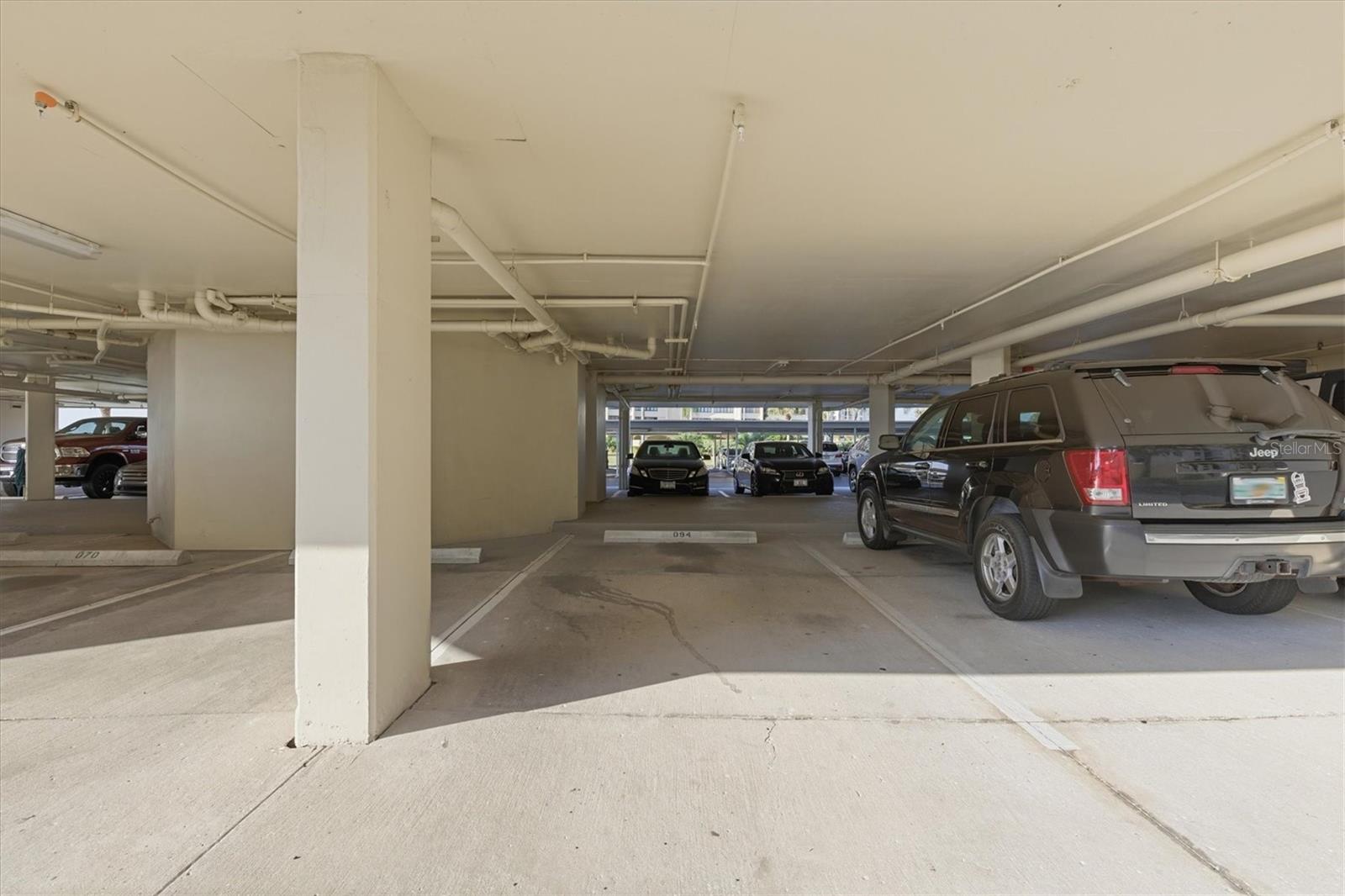 ISLAND WALK CONDO - Residential