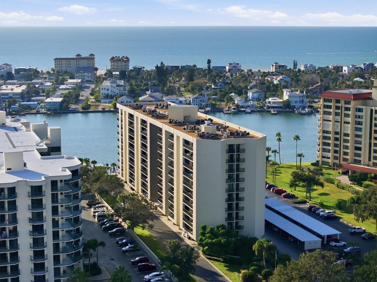 ISLAND WALK CONDO - Residential