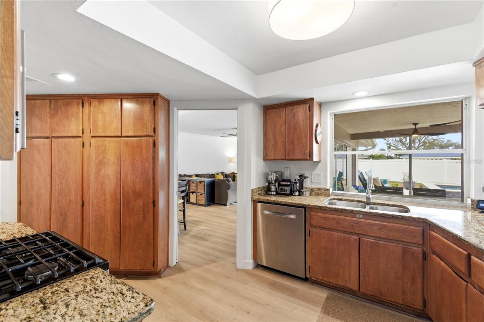 BROADWATER - Residential