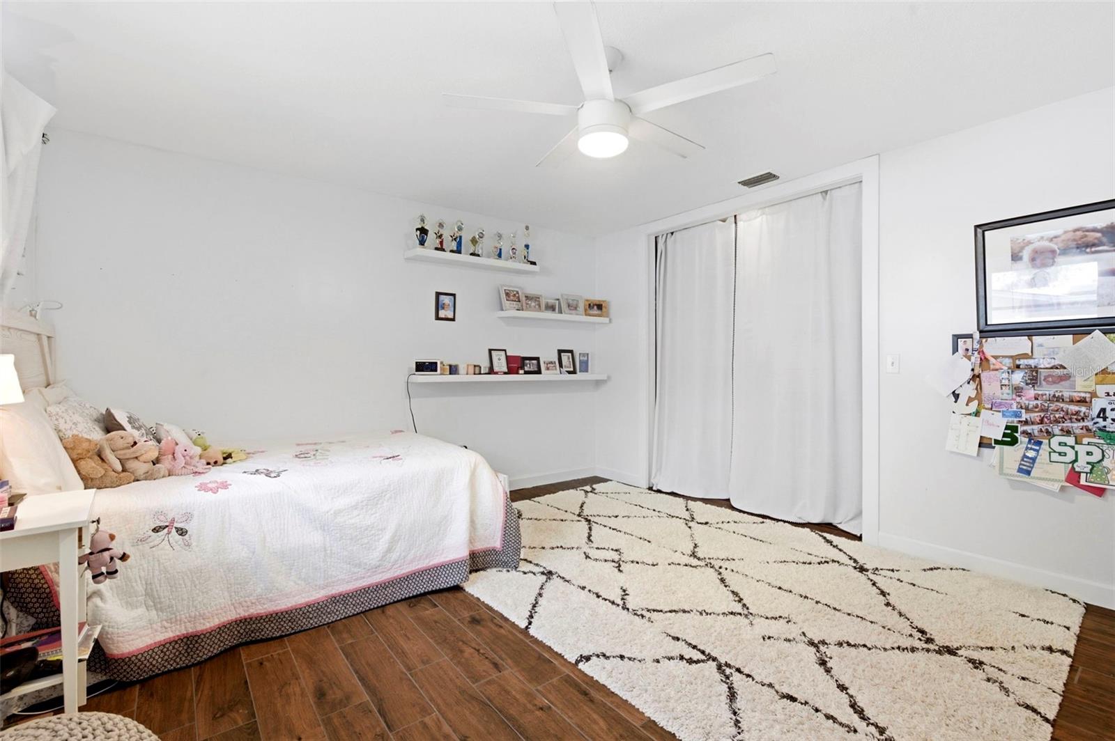 BROADWATER - Residential