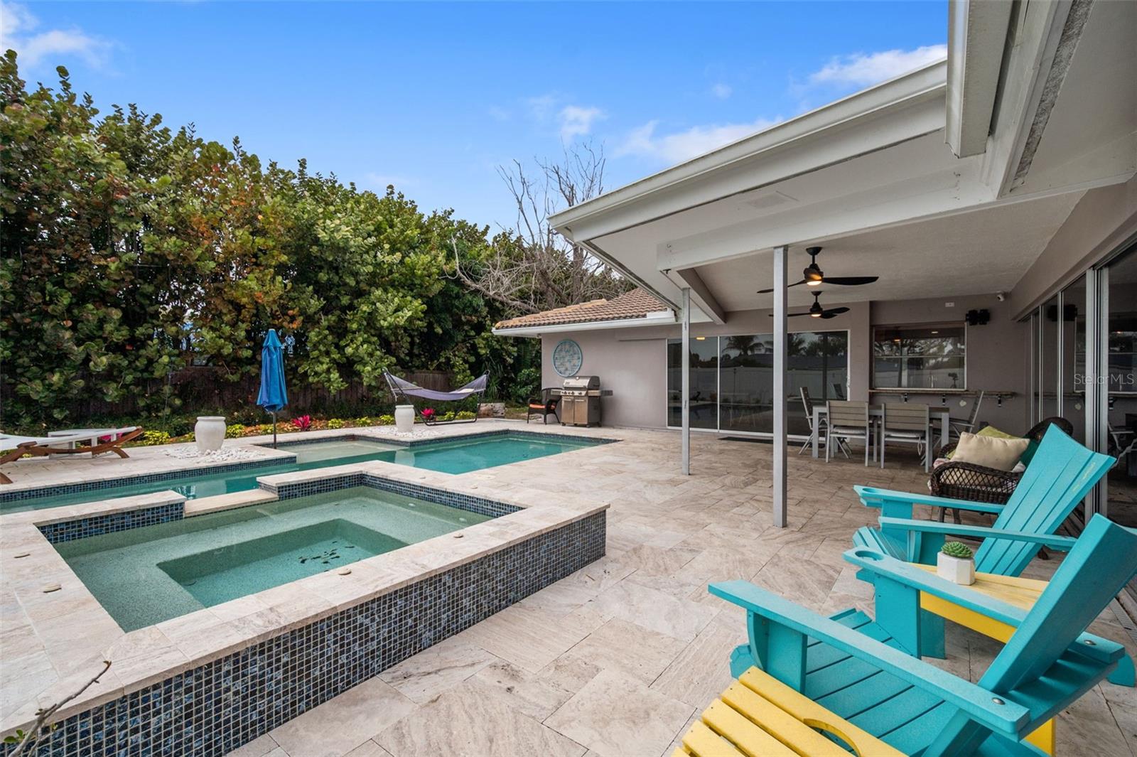 BROADWATER - Residential