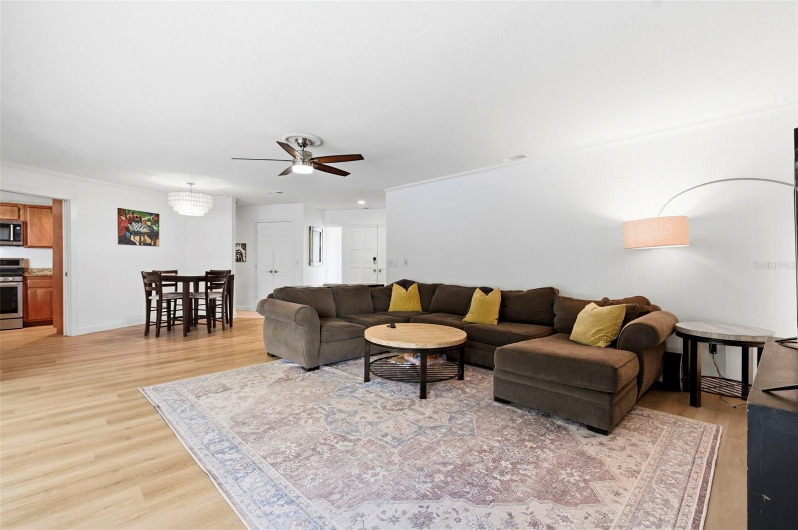 BROADWATER - Residential