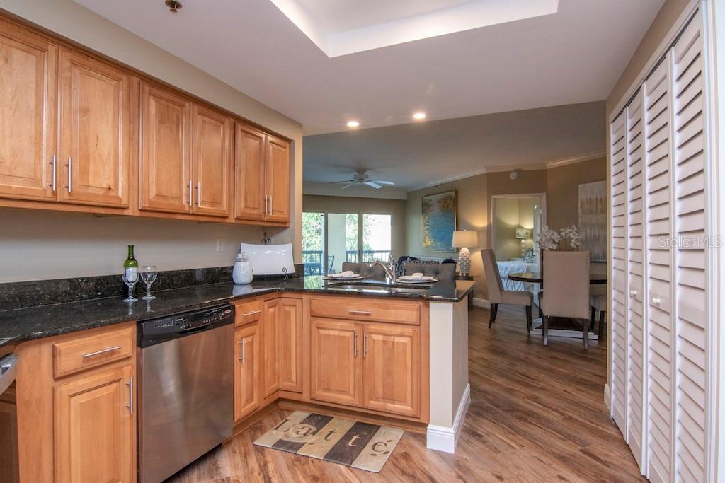 HARBOUR COURT A CONDO - Residential