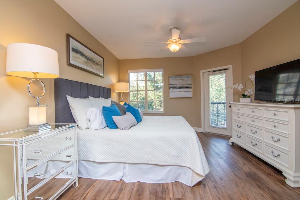 HARBOUR COURT A CONDO - Residential