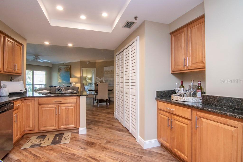 HARBOUR COURT A CONDO - Residential