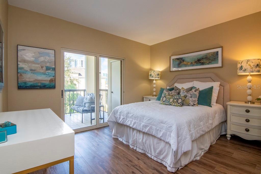 HARBOUR COURT A CONDO - Residential