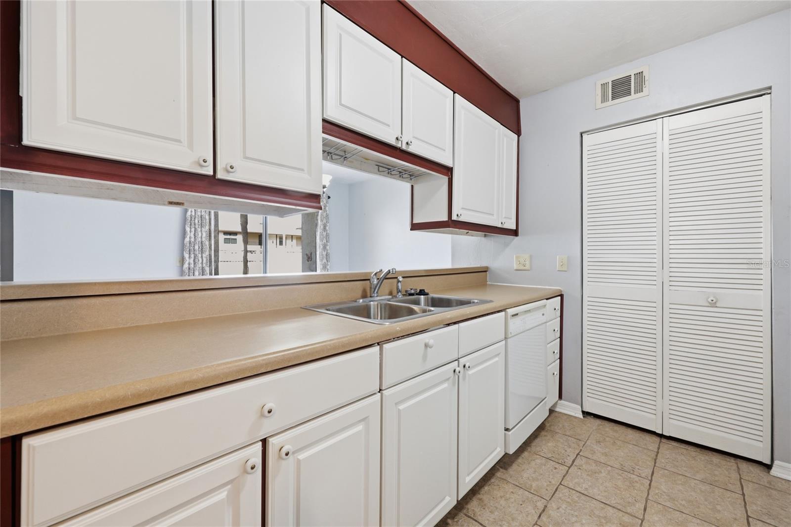 TURKEY CREEK CONDO 1-22 - Residential