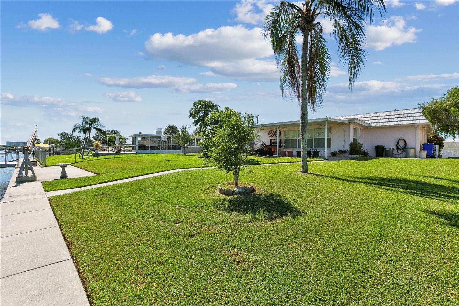 FLOR A MAR - Residential