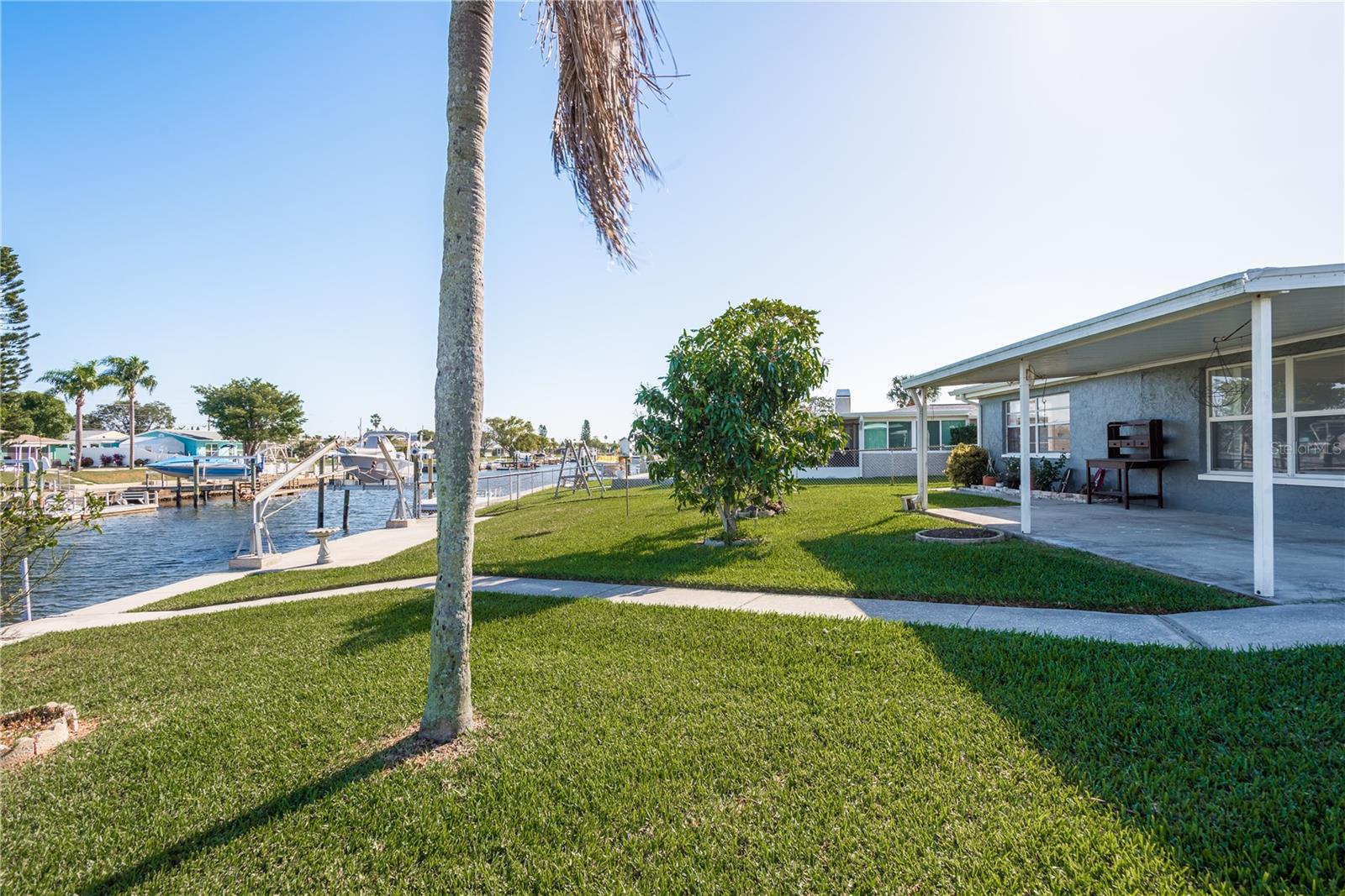 FLOR A MAR - Residential