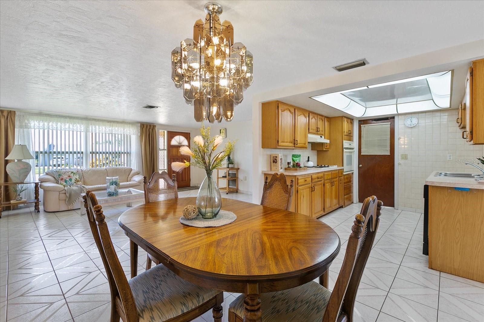 FLOR A MAR - Residential