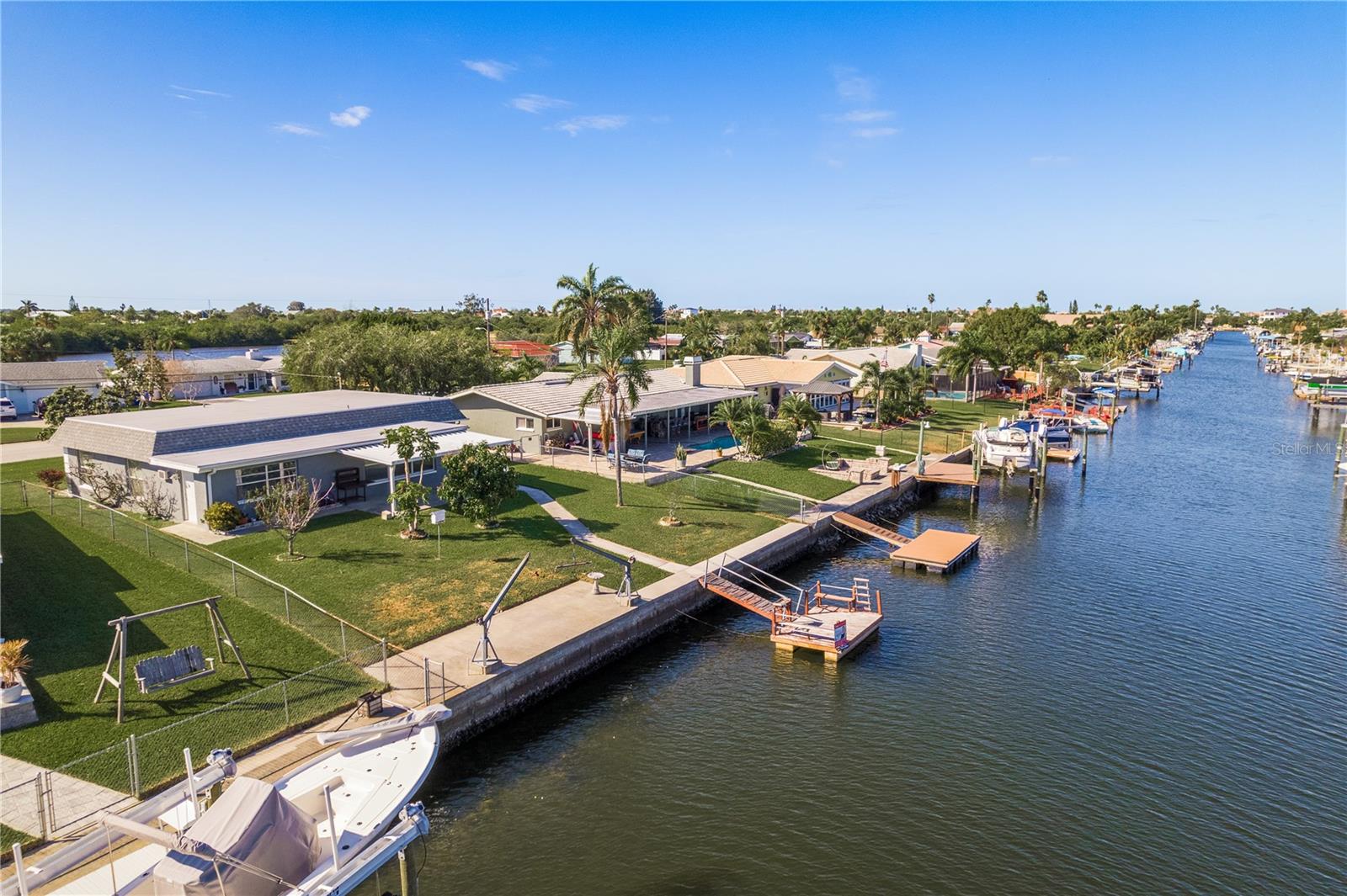 FLOR A MAR - Residential