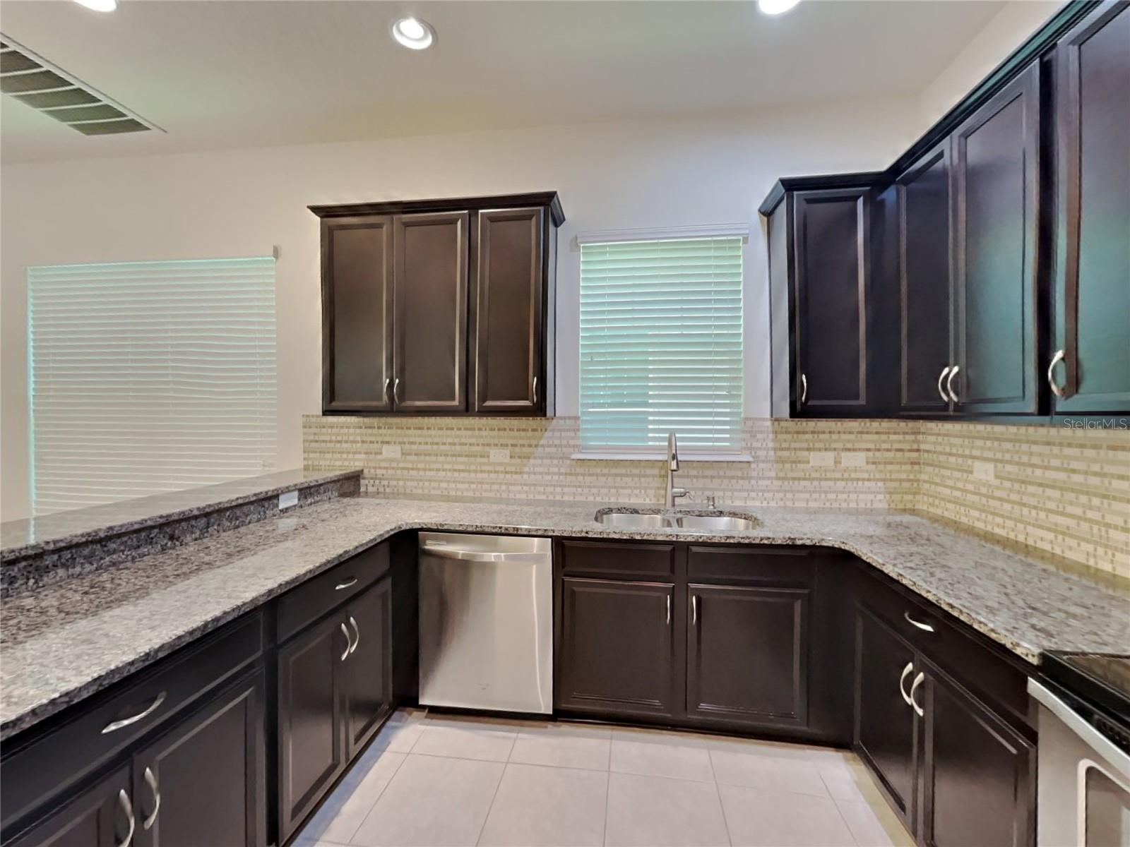 WINDERMERE TRLS PH 3B - Residential Lease