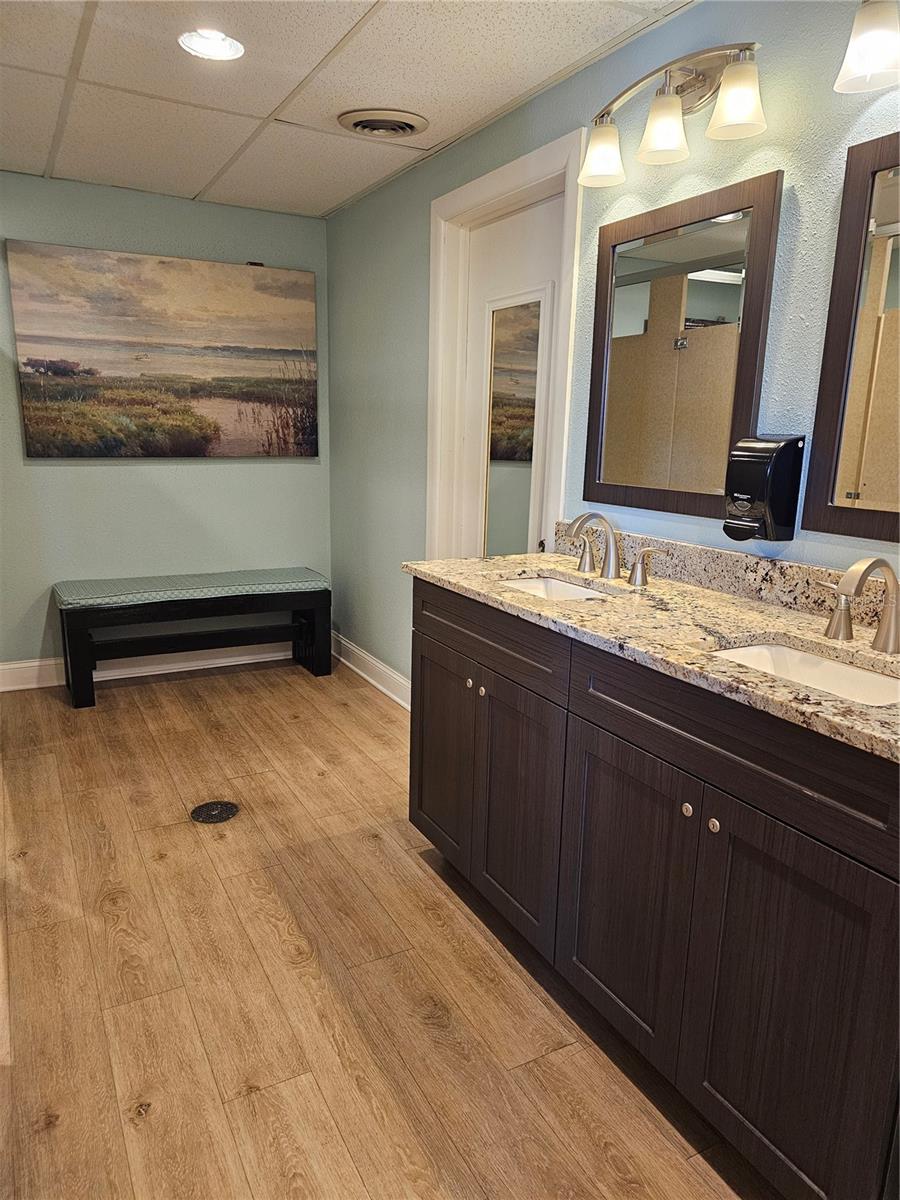 BAY ARISTOCRAT VILLAGE MOBILE HOME PARK UNREC - Residential