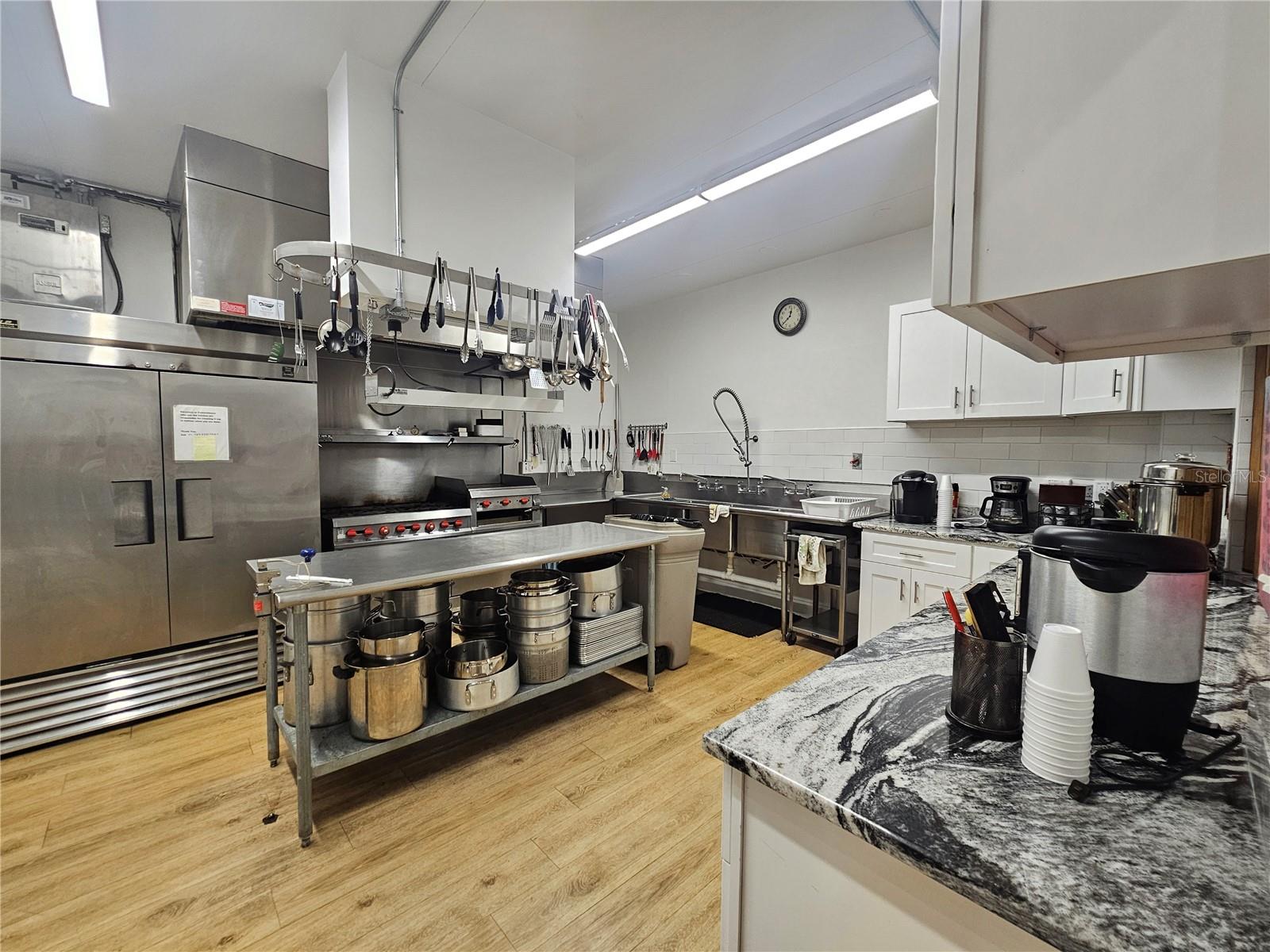 BAY ARISTOCRAT VILLAGE MOBILE HOME PARK UNREC - Residential