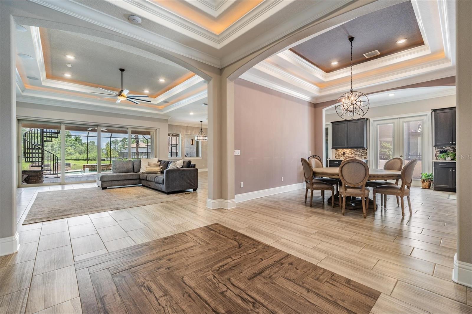 7162 GRAYBROOK DRIVE