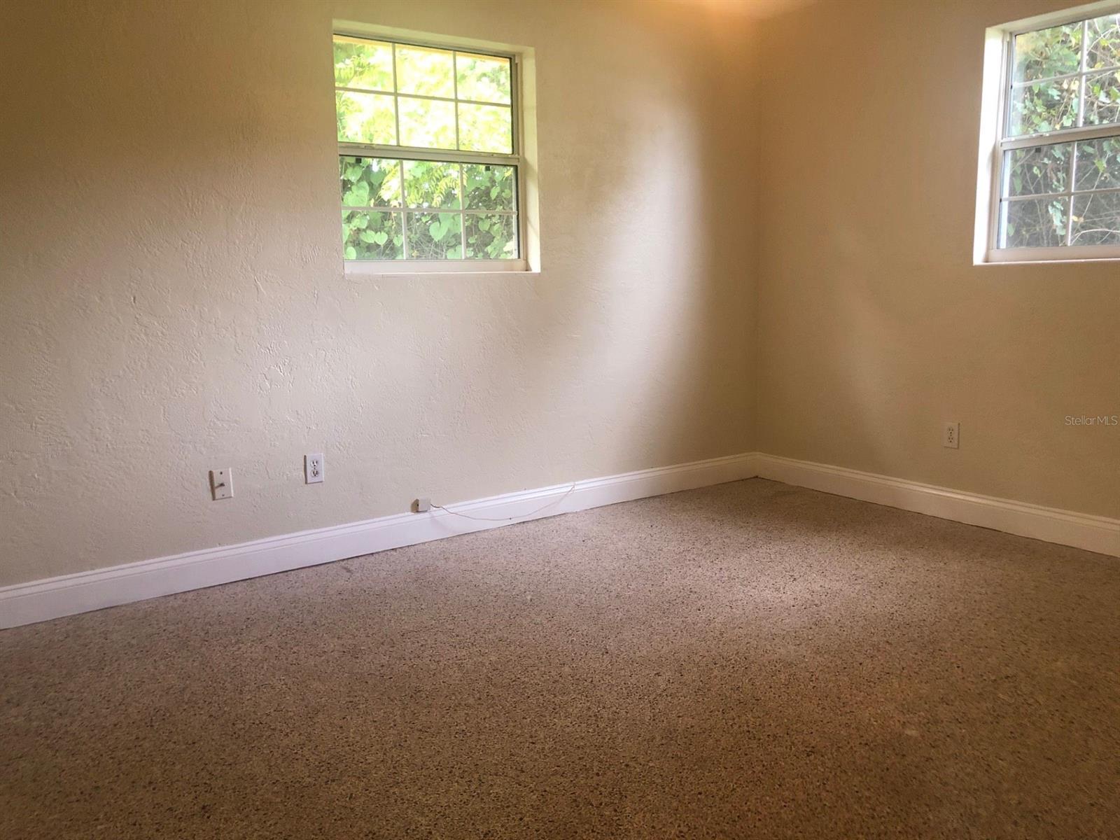 Edgewater Acres Unit 05 Resub - Residential Lease