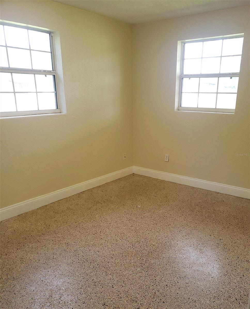 Edgewater Acres Unit 05 Resub - Residential Lease