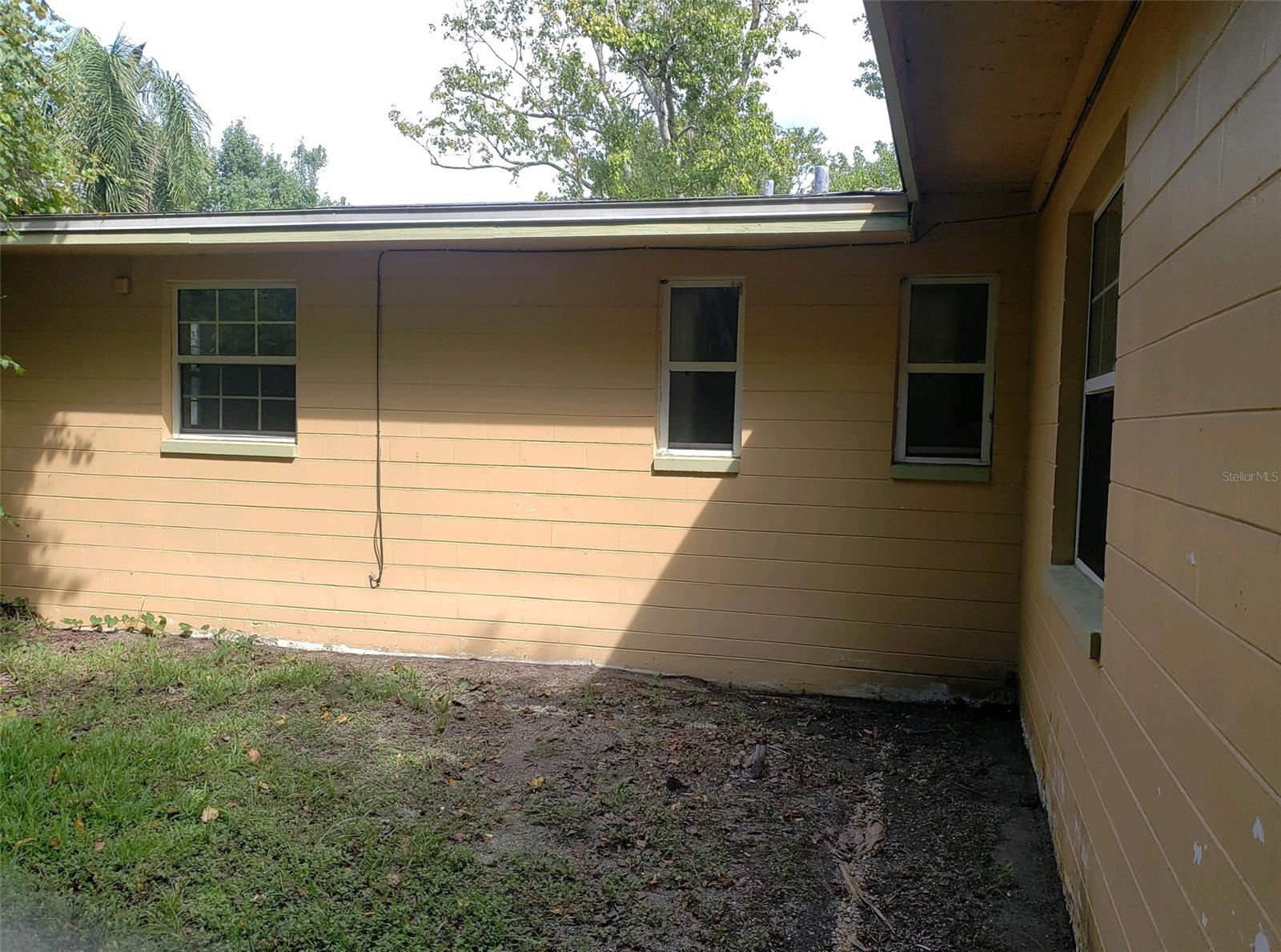 Edgewater Acres Unit 05 Resub - Residential Lease