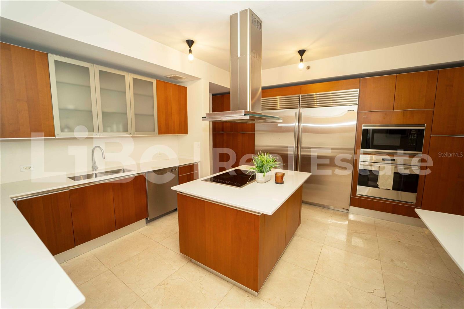 PUERTA DE TIERRA - Residential