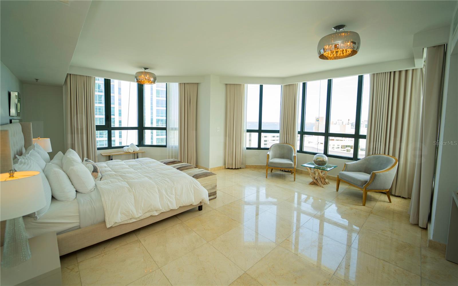 PUERTA DE TIERRA - Residential