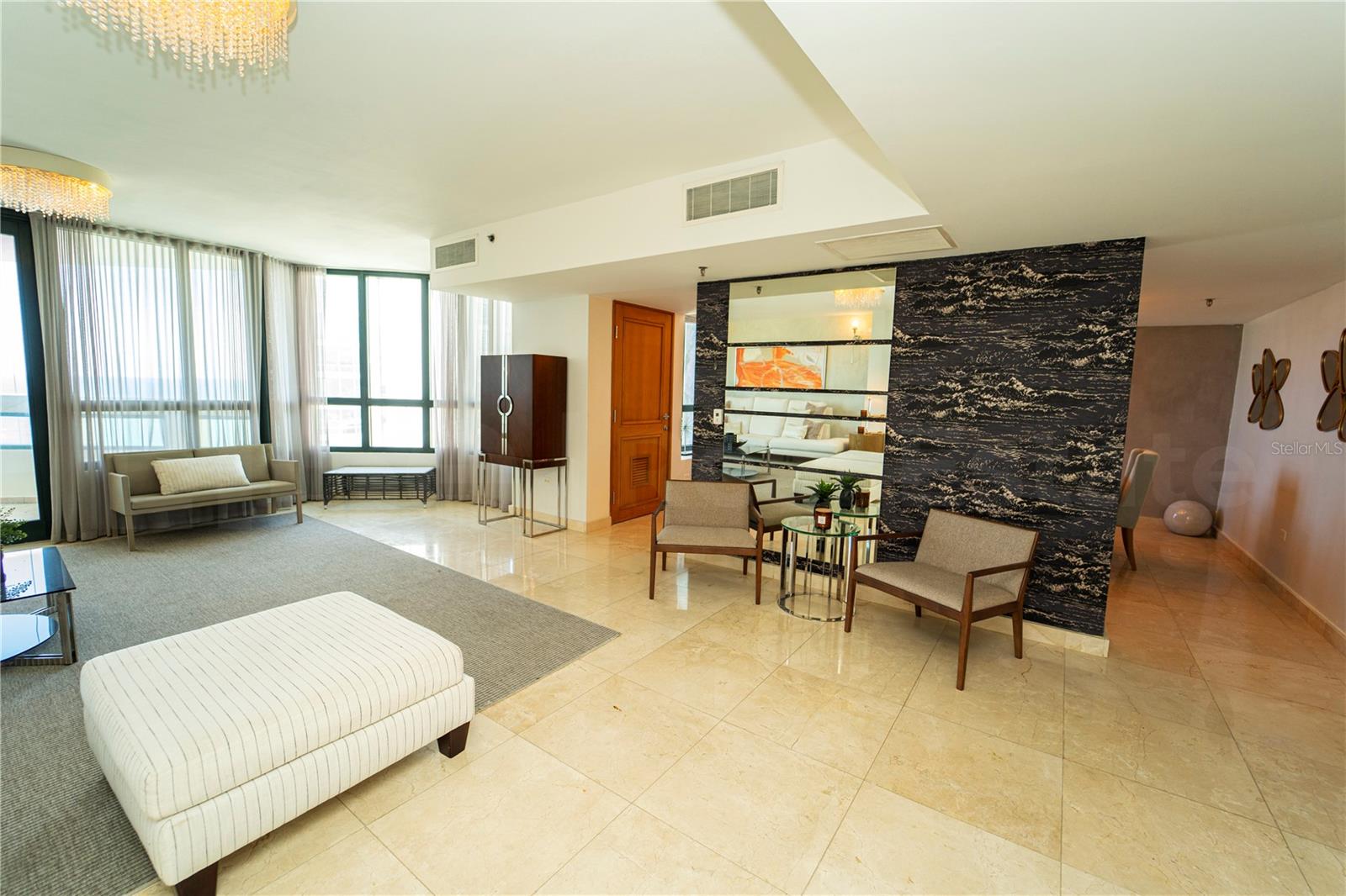 PUERTA DE TIERRA - Residential