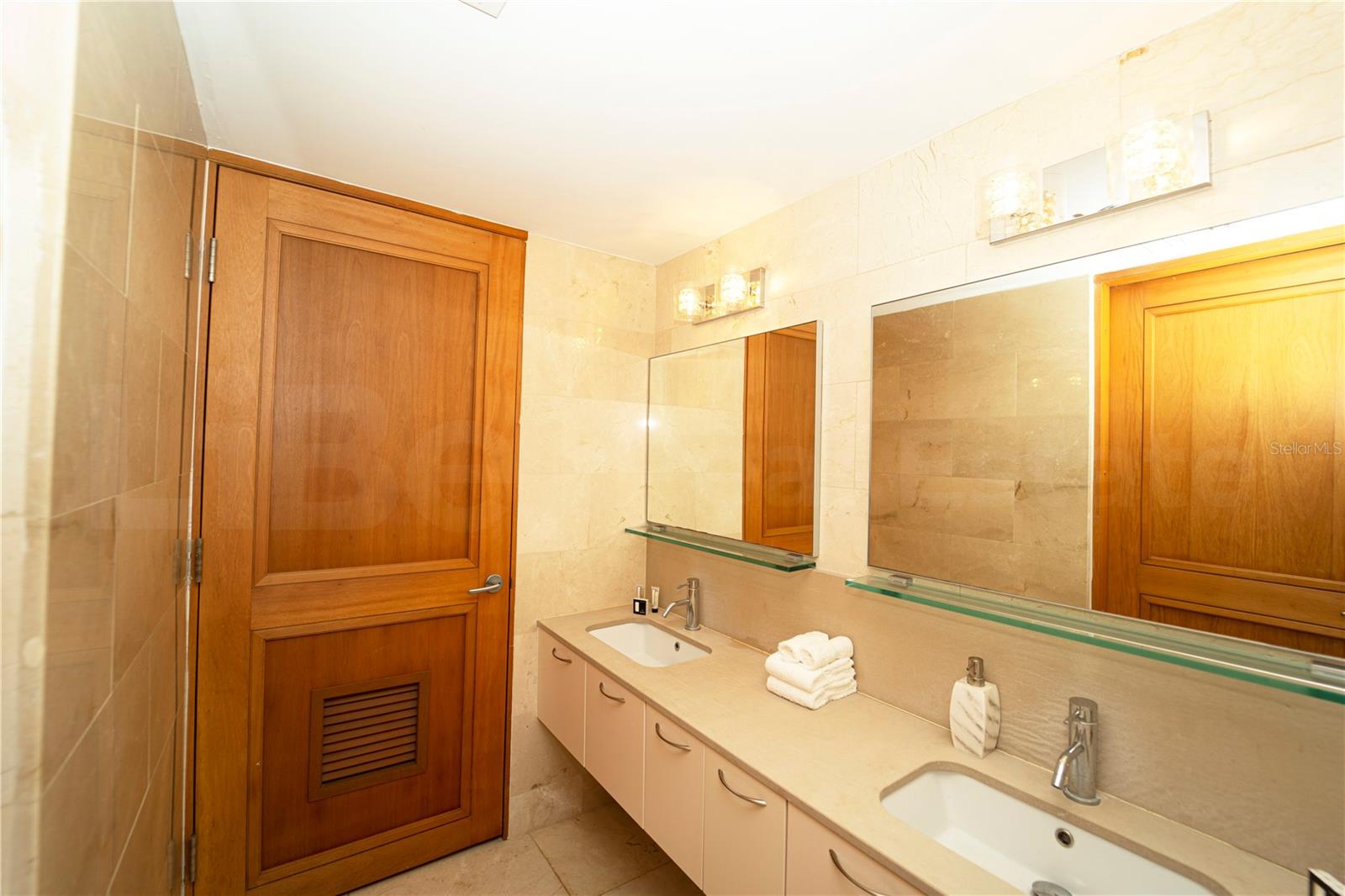 PUERTA DE TIERRA - Residential