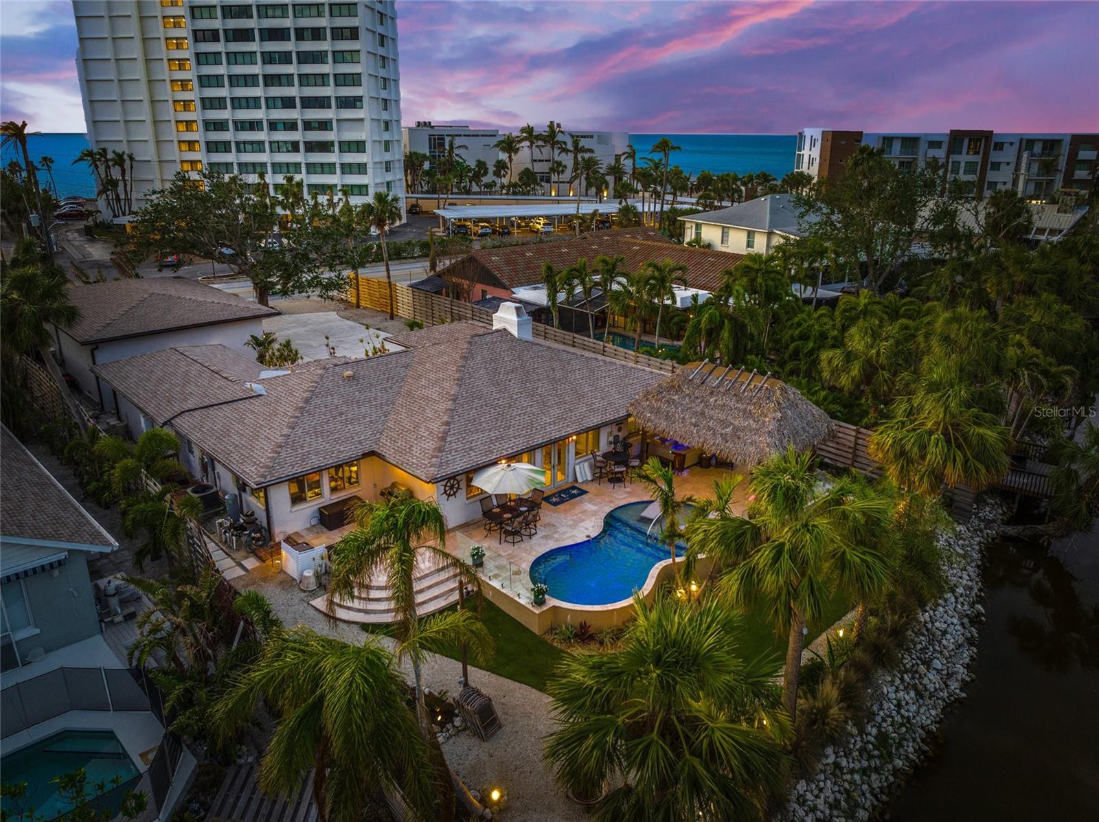 4817 OCEAN BOULEVARD