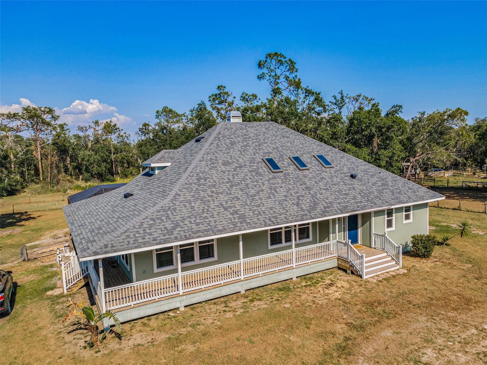 Listing image 2