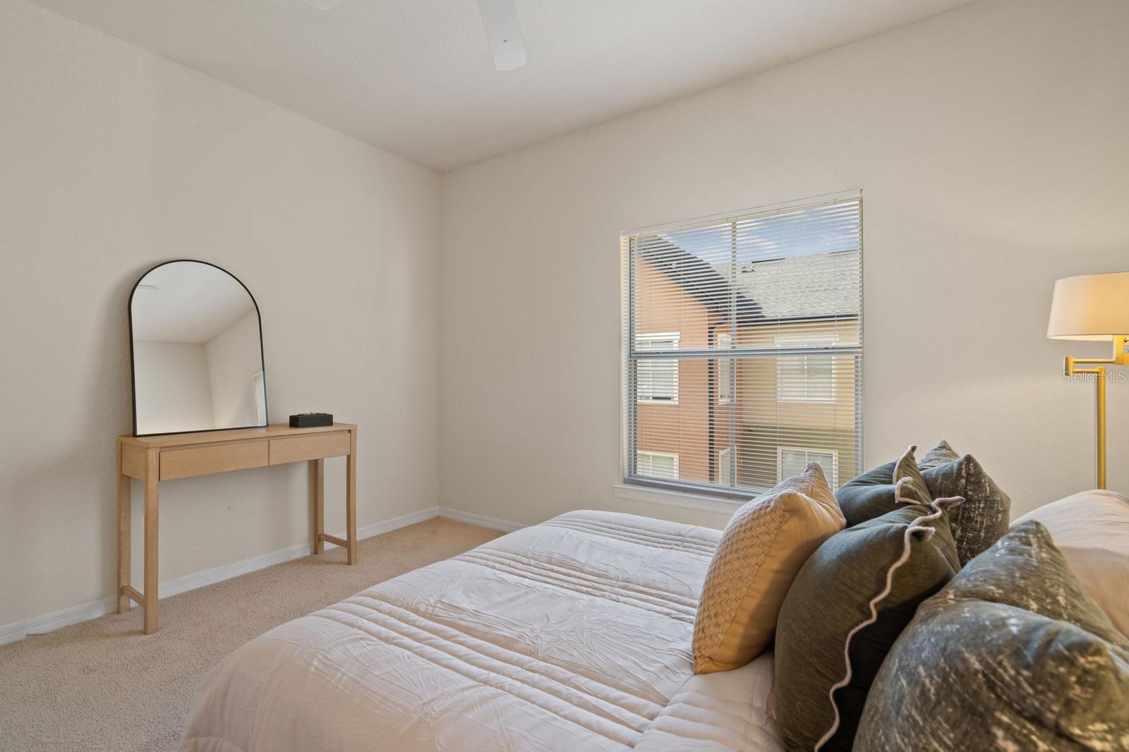 FOUNTAINS/METRO WEST - Residential