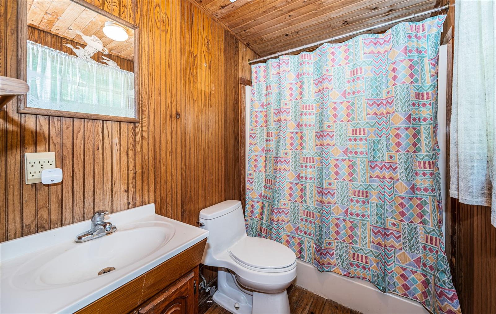 WEEKI WACHEE RIVER ESTATE - Residential